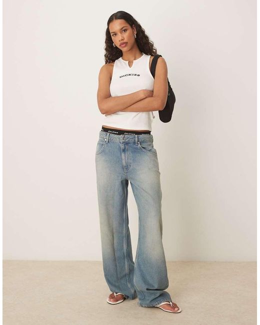 Canotta Taglio Lungo Sporco Con Scollo A V di Dickies in White
