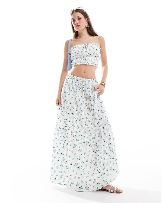 New Look White Ditsy Rose Tiered Maxi Skirt