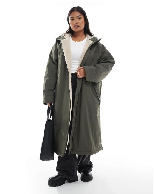 Asos design curve - trench long avec doublure en polaire - olive ASOS en coloris Gray