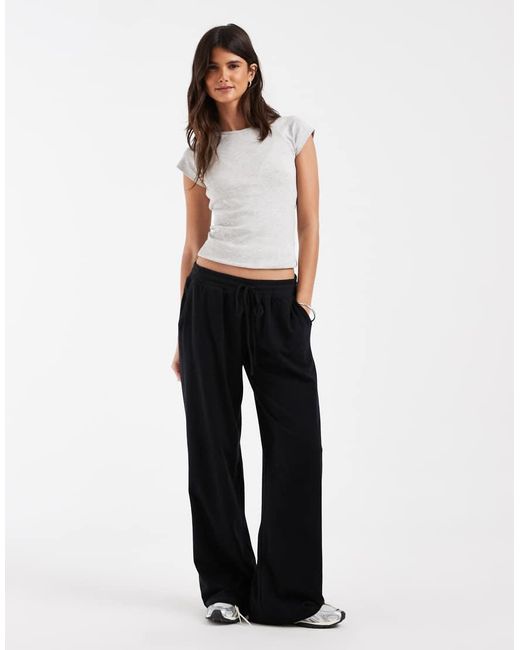 Hollister White Low Rise Wide Leg joggers