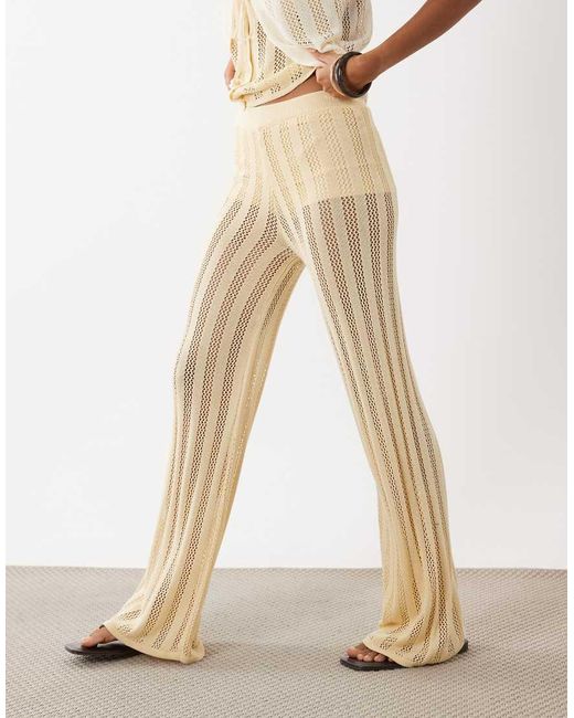 Lolai di Mango in White