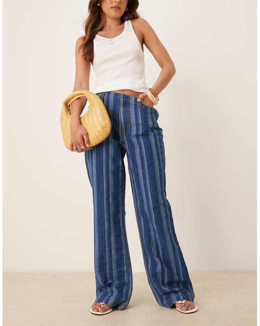 Vaqueros A Azules De Pernera Ancha De Tejido Suave De ASOS de color Blue