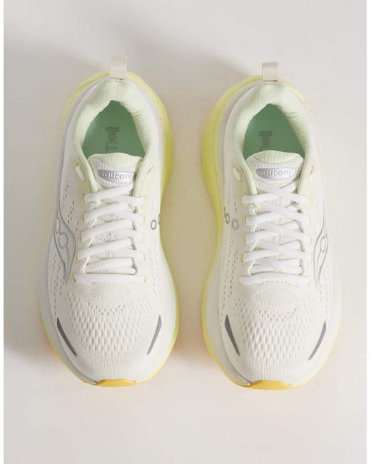 Saucony White Hurricane 25 Running Trainers