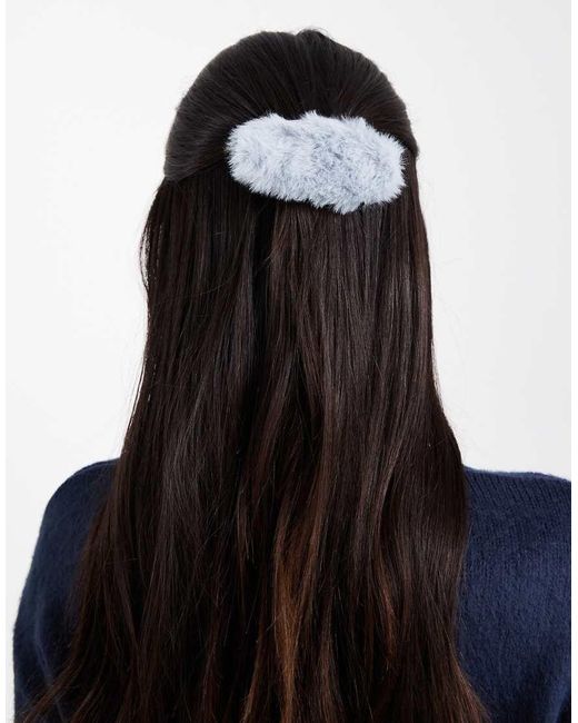 ASOS Grote Fluffy Haarspeld Met Clip in het Black