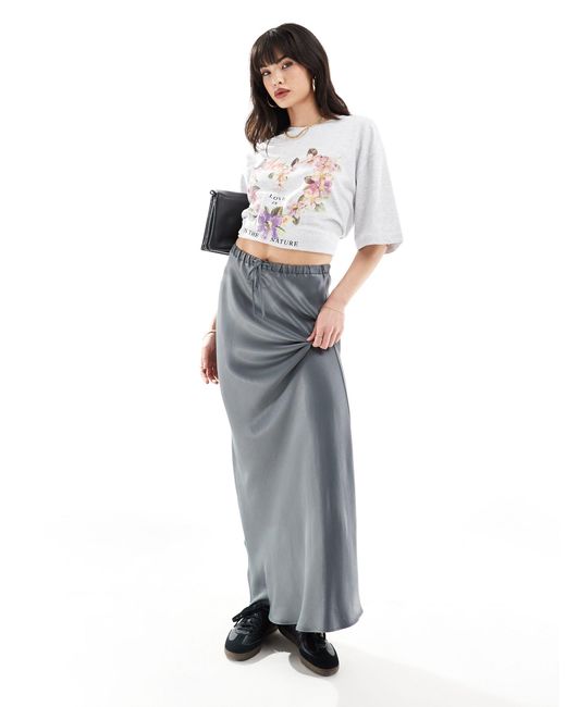 ASOS Gray Oversized T-shirt With Floral Heart Graphic
