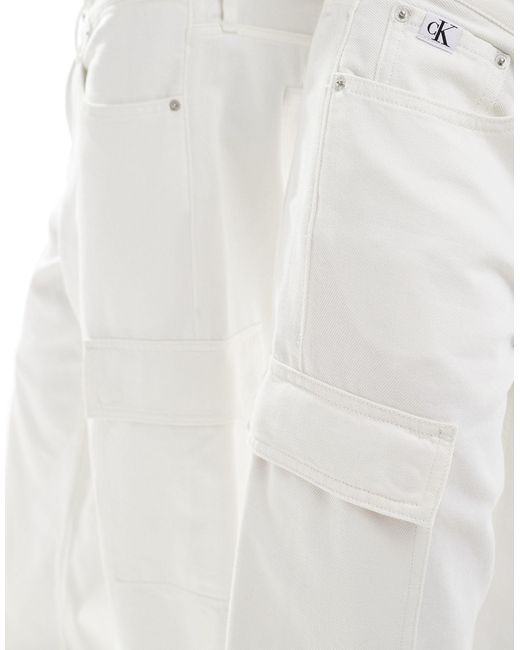 Jeans cargo unisex ampi anni '90 lavaggio di Calvin Klein in White