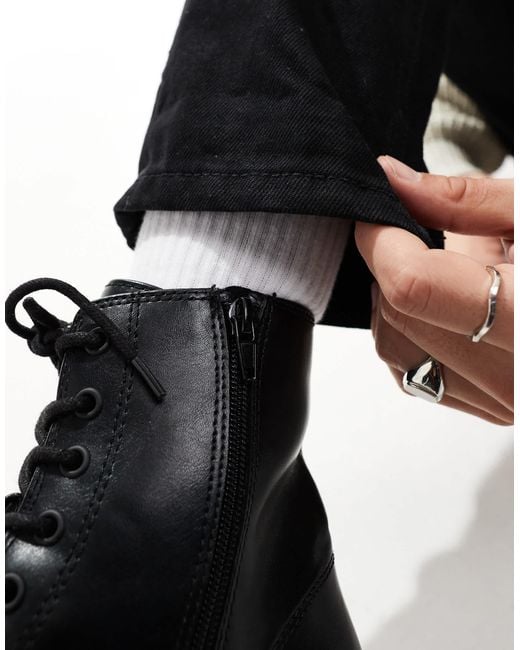 Pull&Bear Black Lace Up Boot for men
