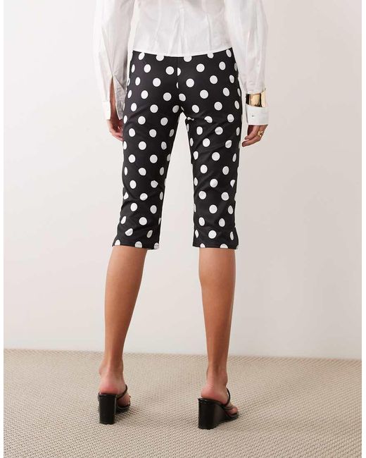 The Frolic White Exclusive Capri Trouser
