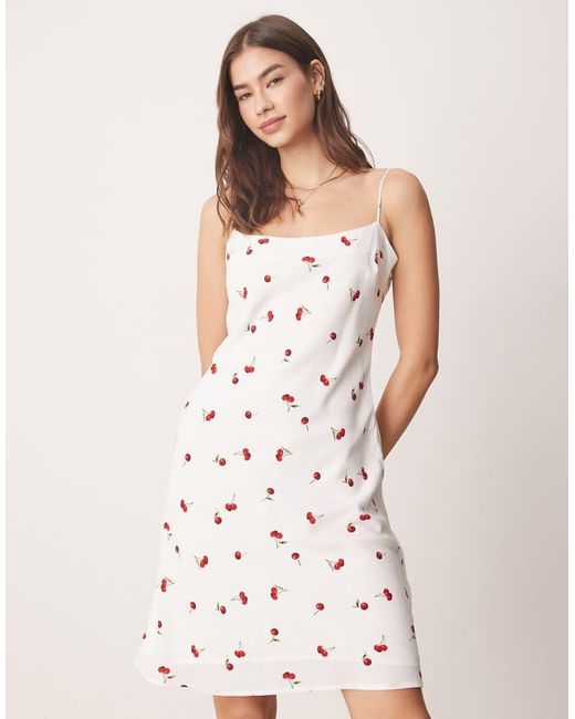 Abercrombie & Fitch Slipdress Tot Op De Knie Met Camibandjes in het Natural