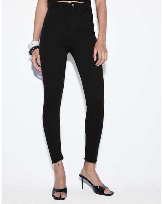 Stradivarius Black Petite Super High-Waist Jeans