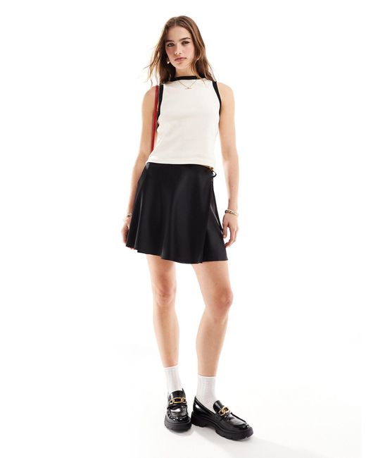Mango White Piped Sleeveless Knitted Top