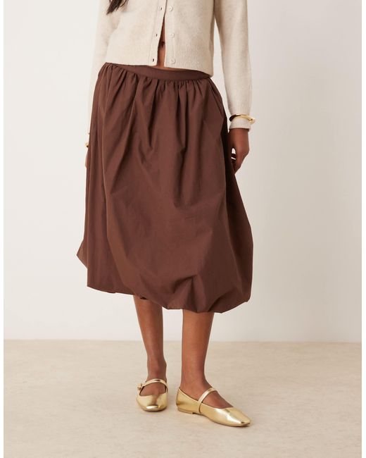 Jupe mi-longue coupe bouffante ASOS en coloris Natural