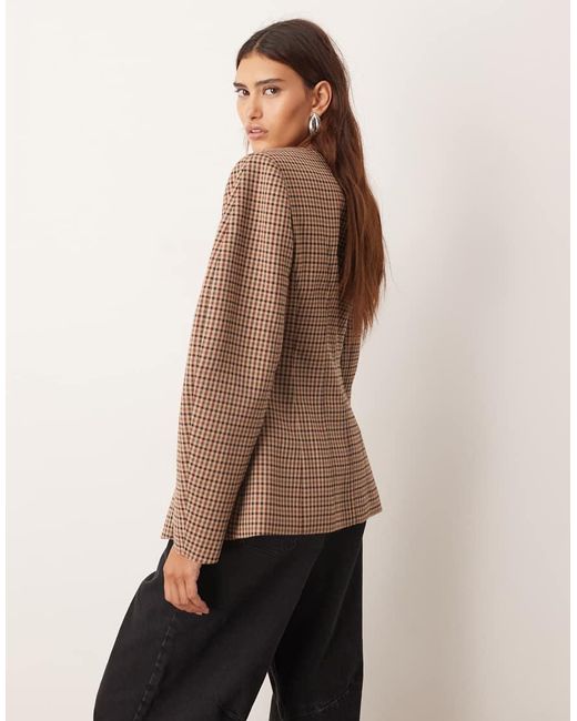 ARRANGE Natural Clean Collarless Sculpted Blazer