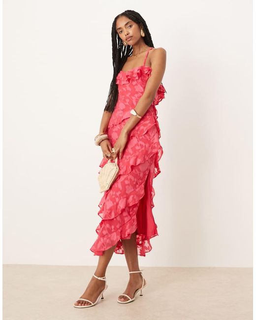 Vestito Con Gonna Al Polpaccio Con Volant Fucsia Incrociato Sul Davanti di Pretty Lavish in Red