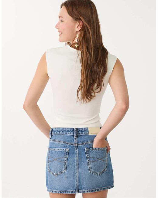 Stradivarius White Ruched Short Sleeve Top