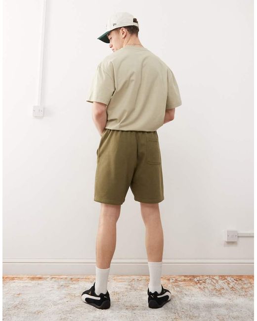 Pantaloncini di Weekday in Natural da Uomo