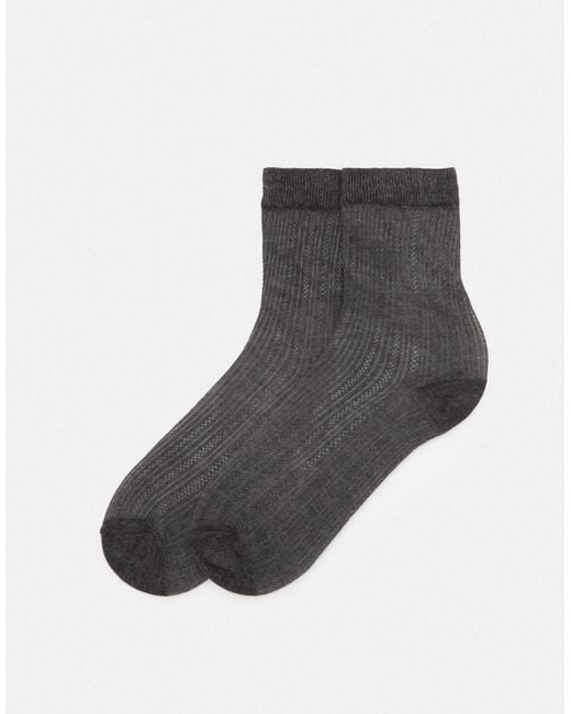 Pull&Bear Gray – openwork – socken