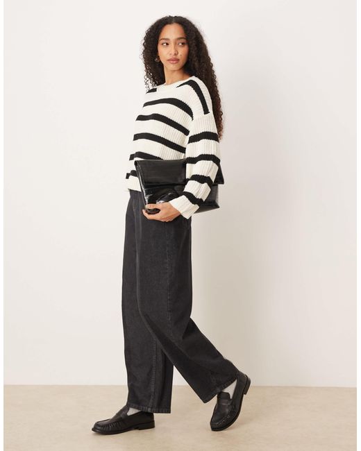 Pull ras Jdy en coloris White