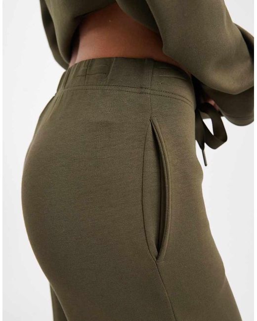 Vero Moda Superzachte Joggingbroek Met Wijde Pijpen En Gestrikte Taille in het Green