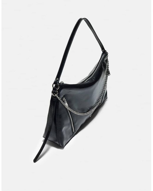 Borsa A Spalla Nera Con Tracolla E Zip di Stradivarius in Black