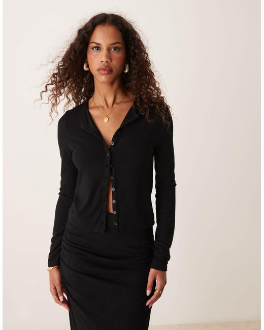 ASOS Black – hochwertige modal-strickjacke