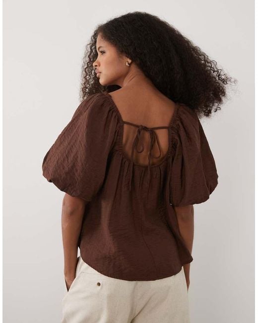 New Look Brown Crinkle Square Neck Blouse With Puff Sleeve