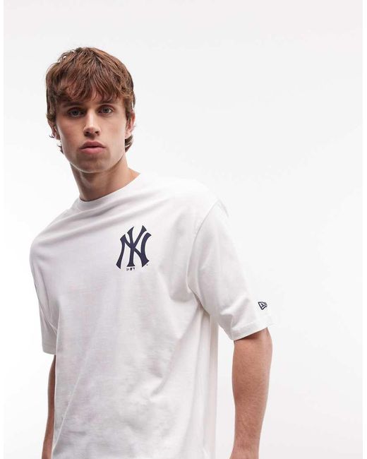 KTZ Blue Ny Yankees Logo With Cap Back Graphic T-shirt for men
