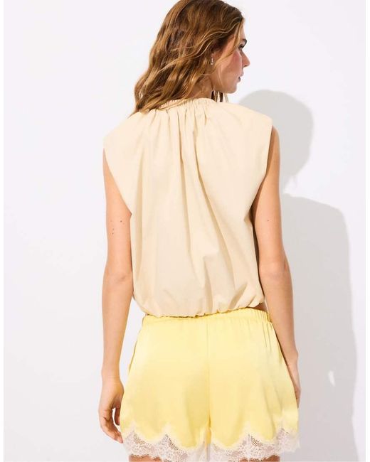 Stradivarius Natural Balloon Waistcoat