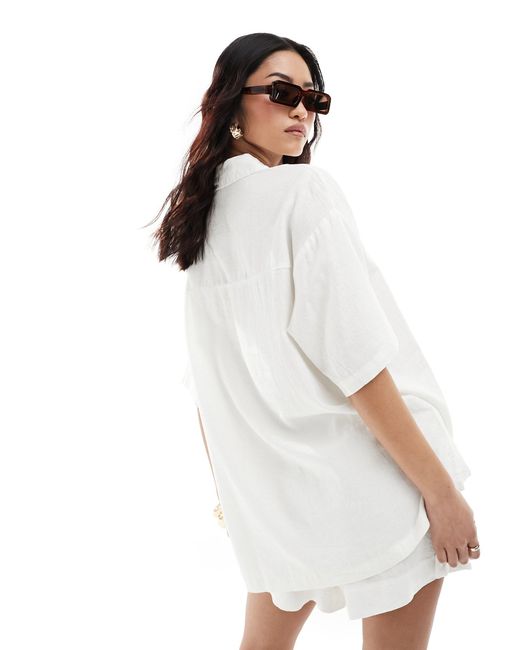 Cotton on - camicia a maniche corte oversize comoda bianca effetto lino di Cotton On in White