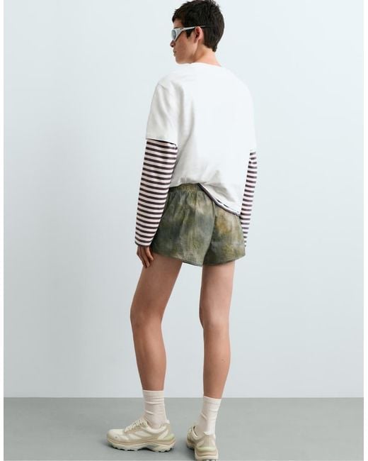 Oysho Green Printed Mid Rise 2-In-1 Technical Shorts