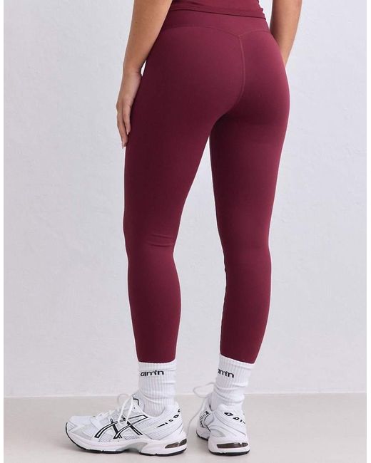 Petite di Aim'n in Red
