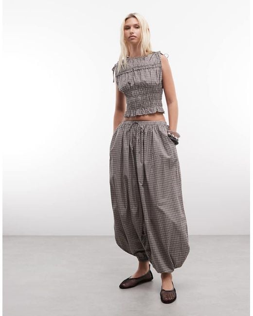 Daisy Street Gray Ruffle Shirred Top