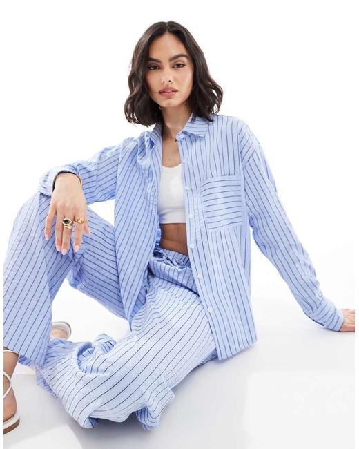 Threadbare Oversized Gestreept Overhemd Met Knoopsluiting in het Blue