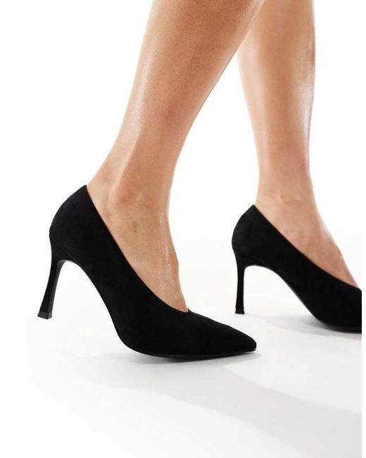 Shy di Schuh in Black