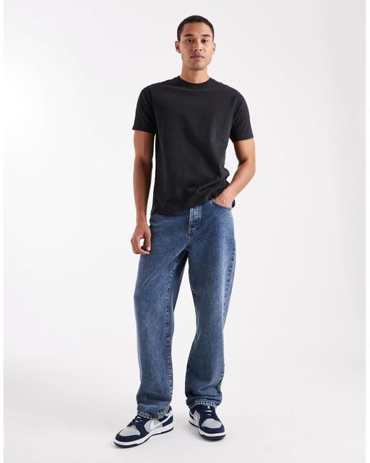 Threadbare Black Regular Fit T-shirt for men