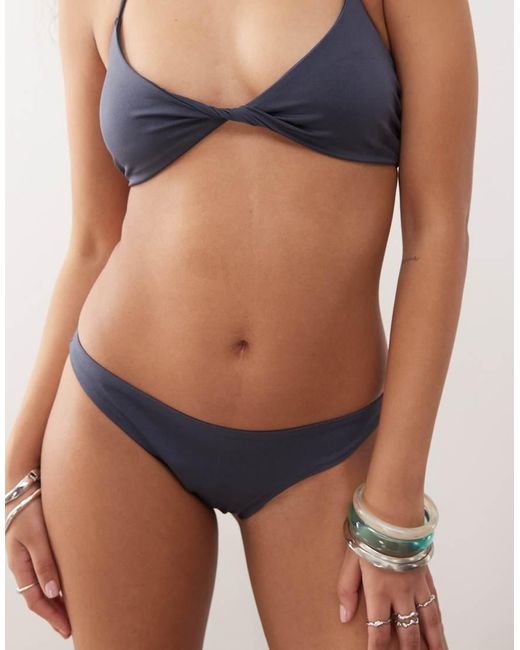 Weekday Brazilian Bikinibroekje in het Blue