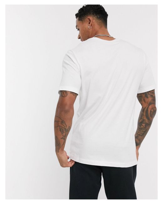Nike 'we Run Things' T-shirt in Beige 