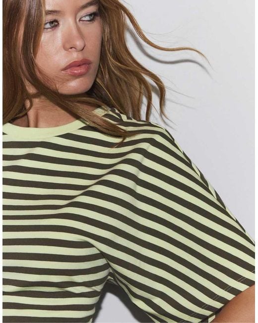 Stradivarius Green Japanese Short Sleeve T-shirt