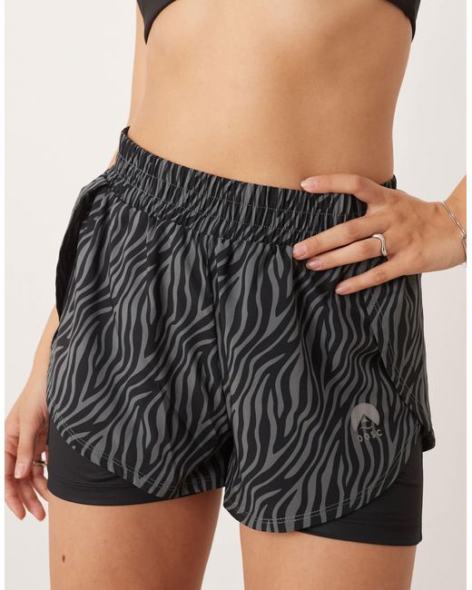 Elite - short OOSC en coloris Black