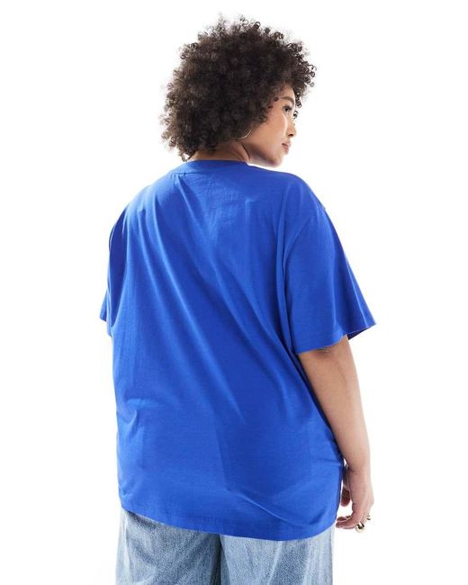 Camiseta Extragrande Con Estampado Gráfico De Ciudades De Asos Design Curve ASOS de color Blue