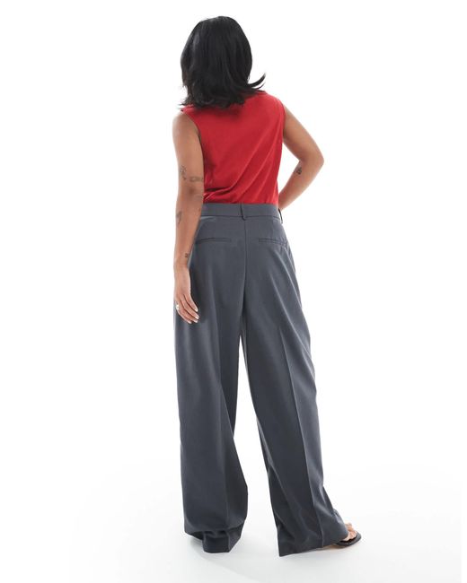 Vero Moda Dad Fit Tailored Trouser