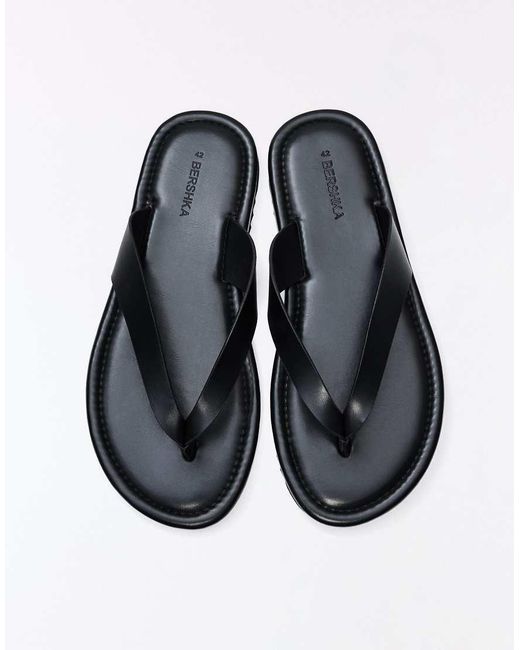Bershka White Thong Flat Sandals for men