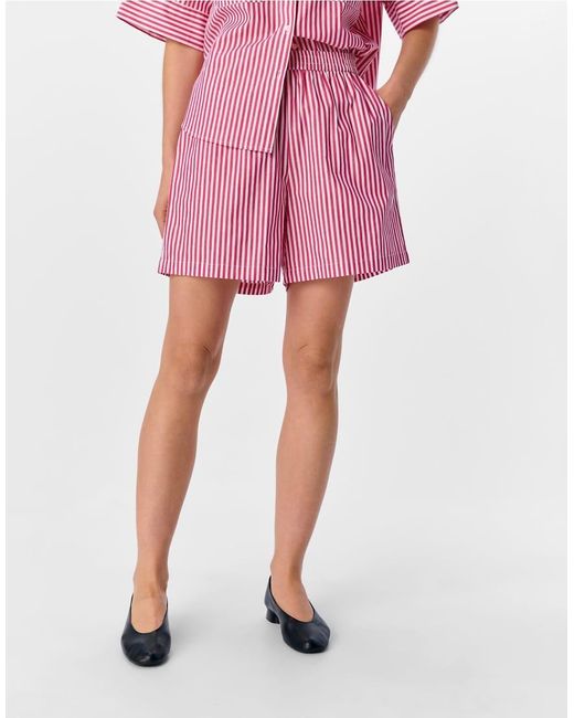 Object Shorts in het Pink