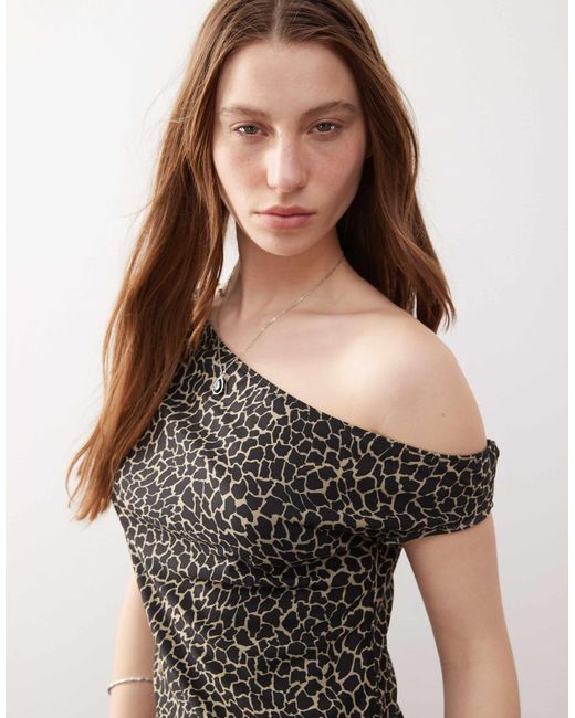Motel Multicolor Jaridah Giraffe Print Top