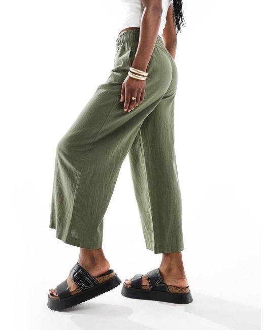 Pantalones capri s New Look de color Green