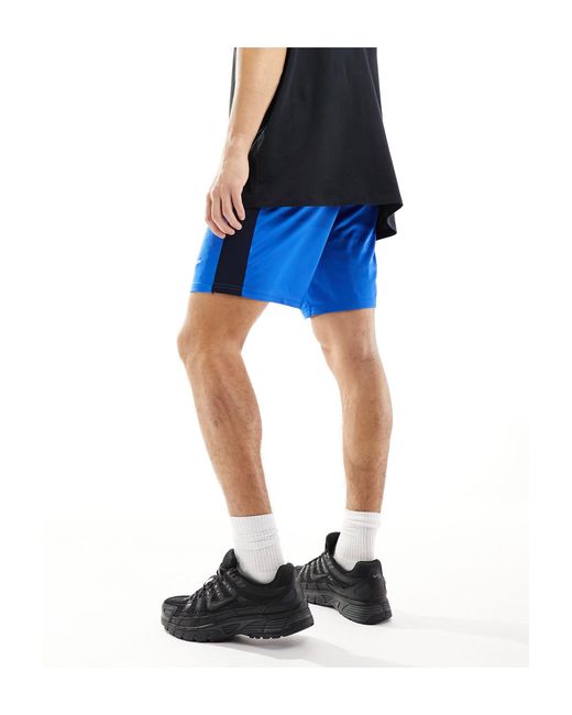 Strike - short à empiècement en tissu dri-fit Nike Football pour homme en coloris Blue