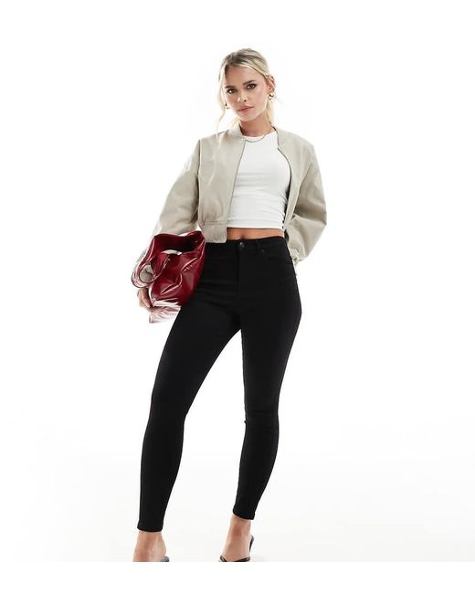 Vaqueros Negros De Corte Pitillo Sophia De Vero Moda de color Black