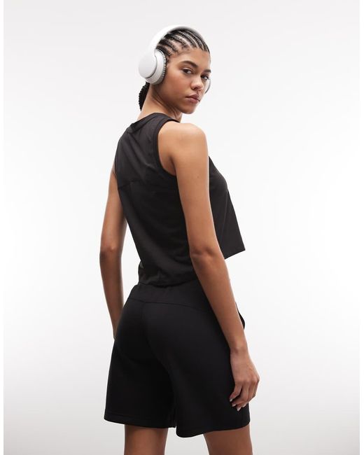 PUMA Black Cloudspun Training Tank Crew Neck