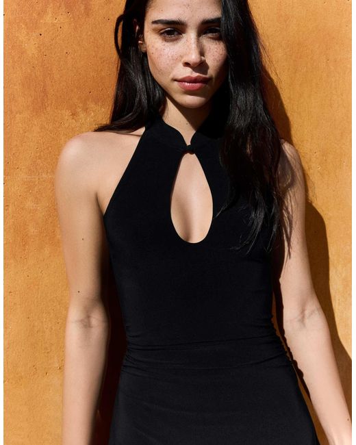 Bershka Brown – kleid im quipao-stil