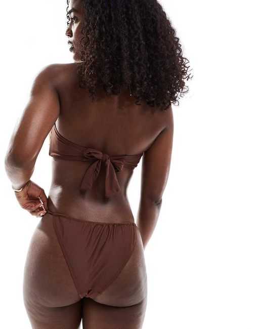 Slip Bikini Con Borchie di River Island in Brown